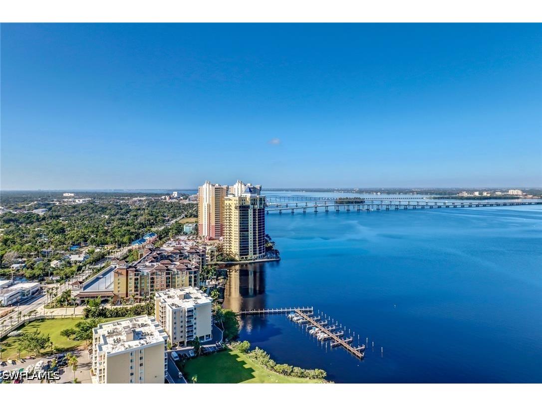 3000 Oasis Grand Boulevard #401 Fort Myers FL 33916 226018608 image2