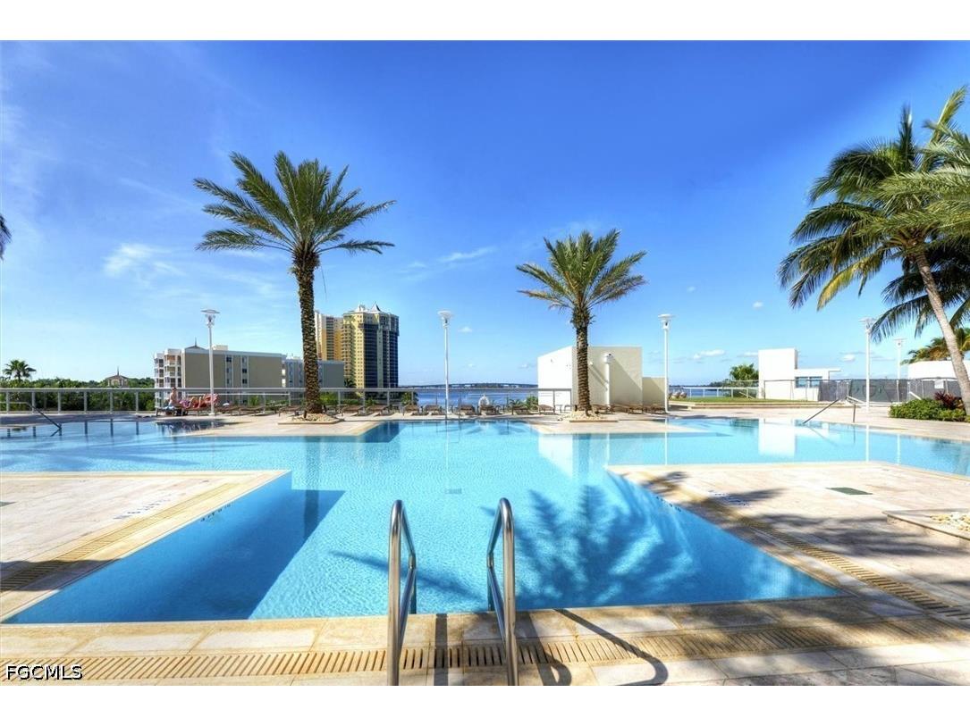 3000 Oasis Grand Boulevard #407 Fort Myers FL 33916 2026021044 image1