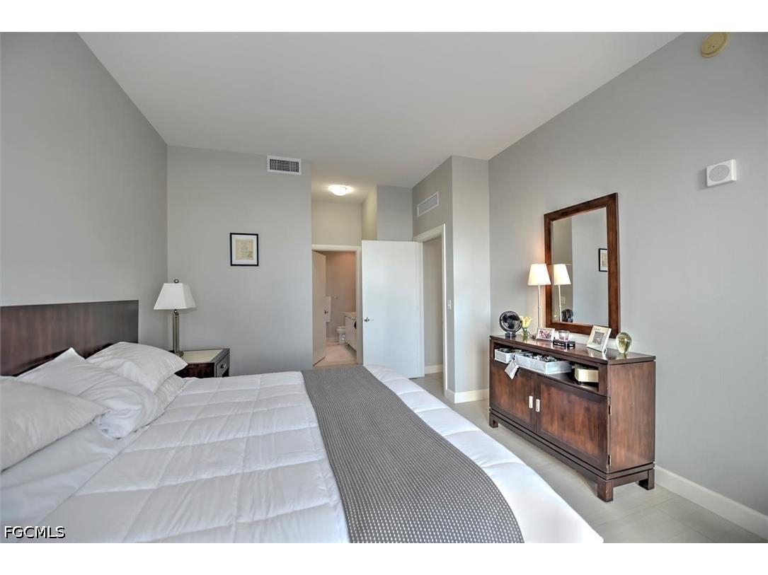 3000 Oasis Grand Boulevard #407 Fort Myers FL 33916 2026021044 image13