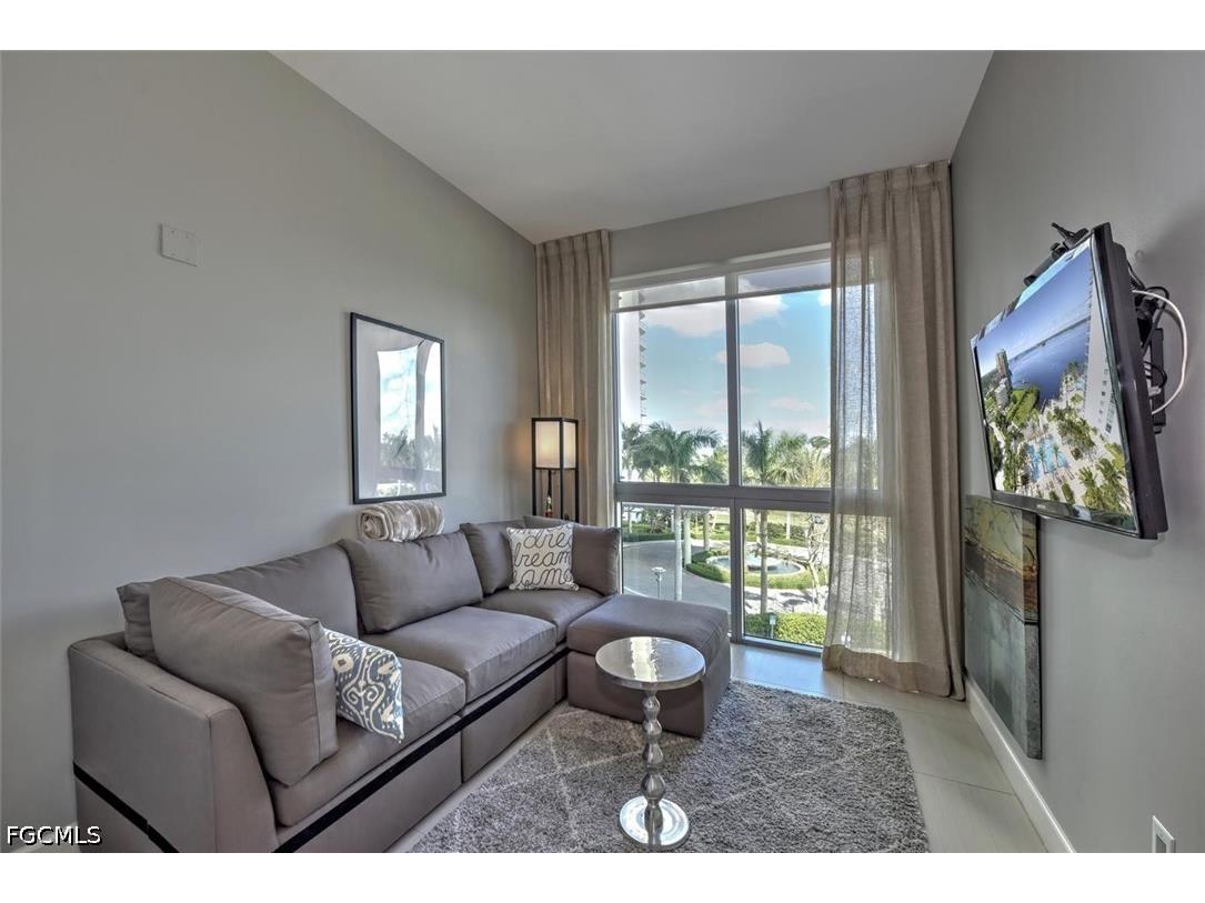 3000 Oasis Grand Boulevard #407 Fort Myers FL 33916 2026021044 image16
