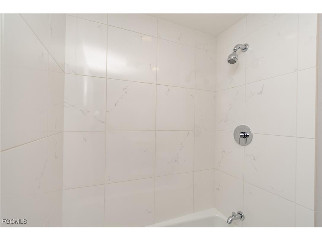 3000 Oasis Grand Boulevard #603 Fort Myers FL 33916 2025012781 image18