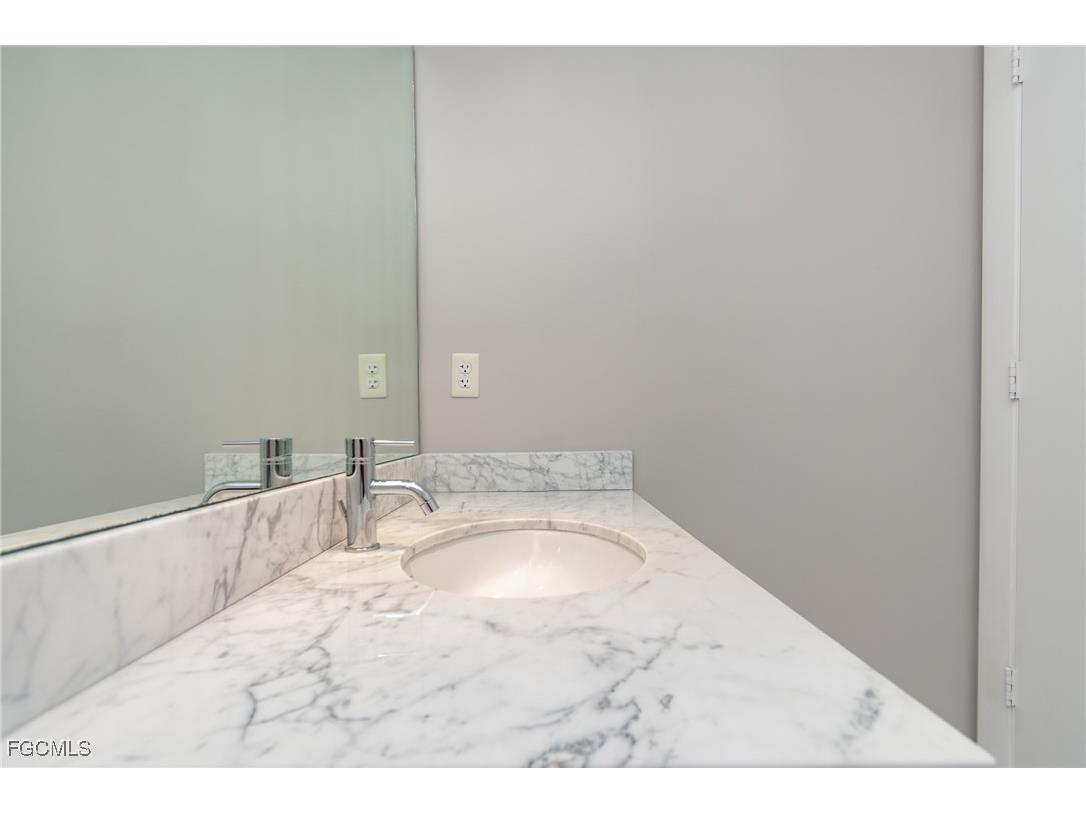 3000 Oasis Grand Boulevard #603 Fort Myers FL 33916 2025012781 image20