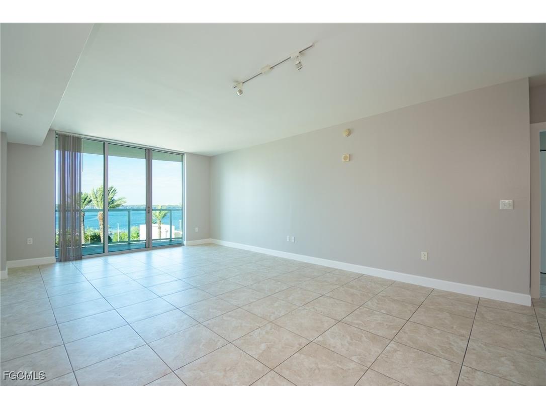 3000 Oasis Grand Boulevard #603 Fort Myers FL 33916 2025012781 image27
