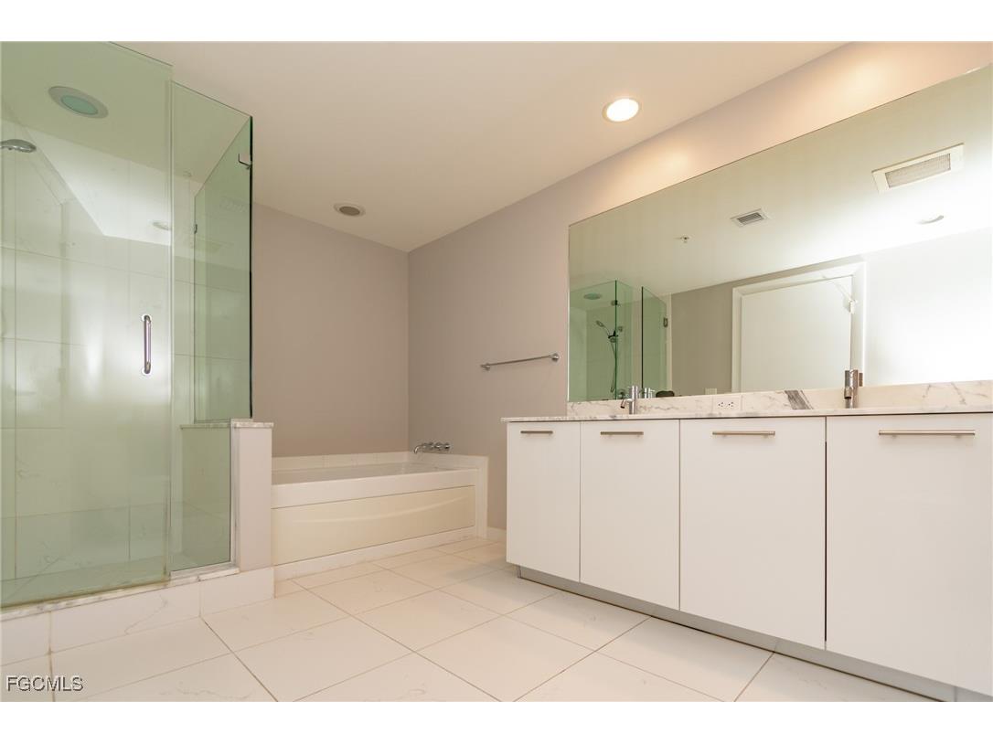 3000 Oasis Grand Boulevard #603 Fort Myers FL 33916 2025012781 image31