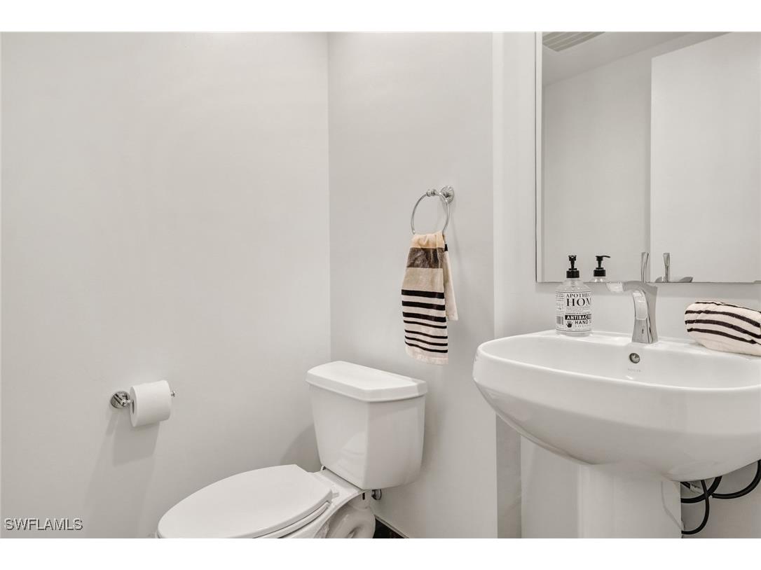 3000 Oasis Grand Boulevard #606 Fort Myers FL 33916 225072627 image13