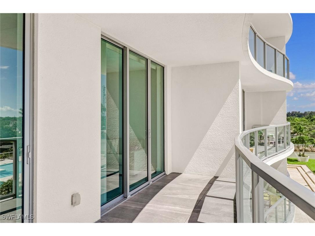 3000 Oasis Grand Boulevard #606 Fort Myers FL 33916 225072627 image26