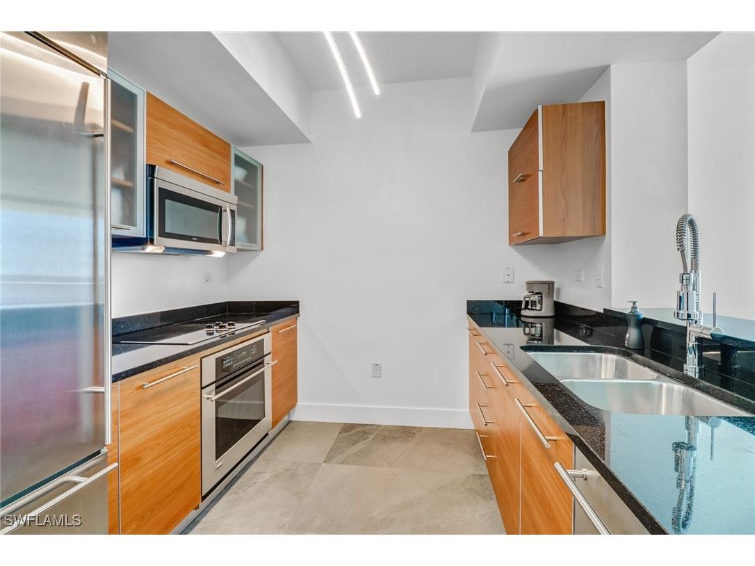 3000 Oasis Grand Boulevard #606 Fort Myers FL 33916 225072627 image7