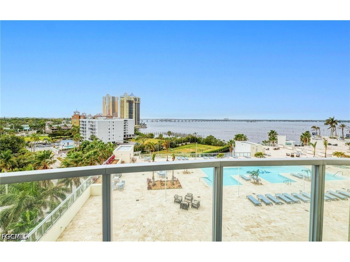 3000 Oasis Grand Boulevard #701 Fort Myers FL 33916 2026015620 image12