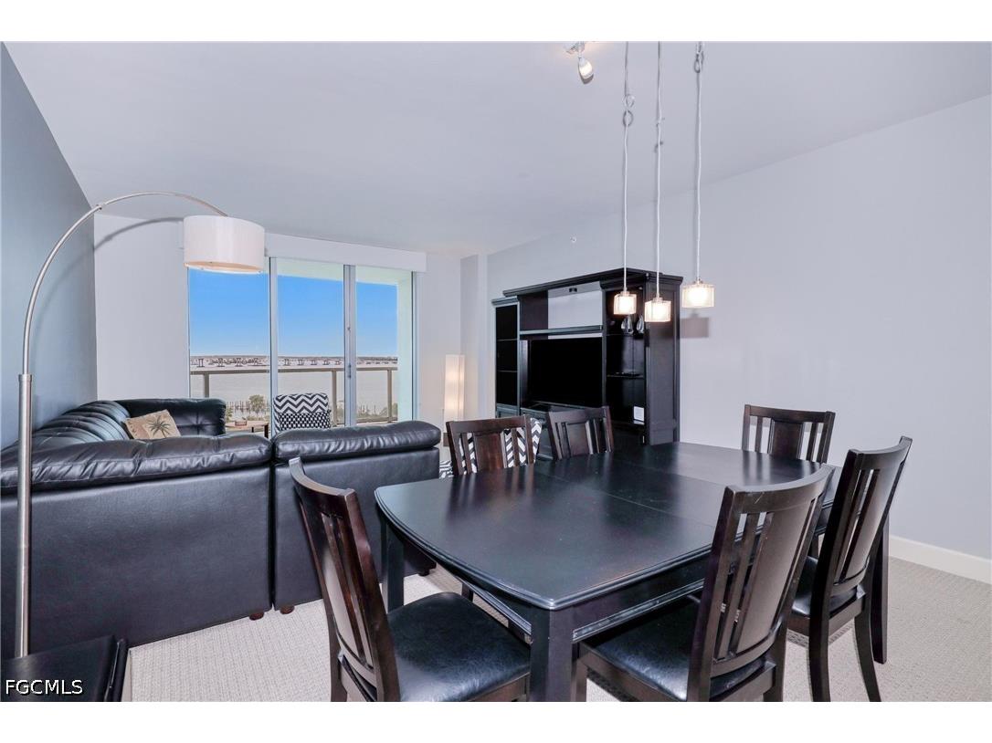 3000 Oasis Grand Boulevard #701 Fort Myers FL 33916 2026015620 image17
