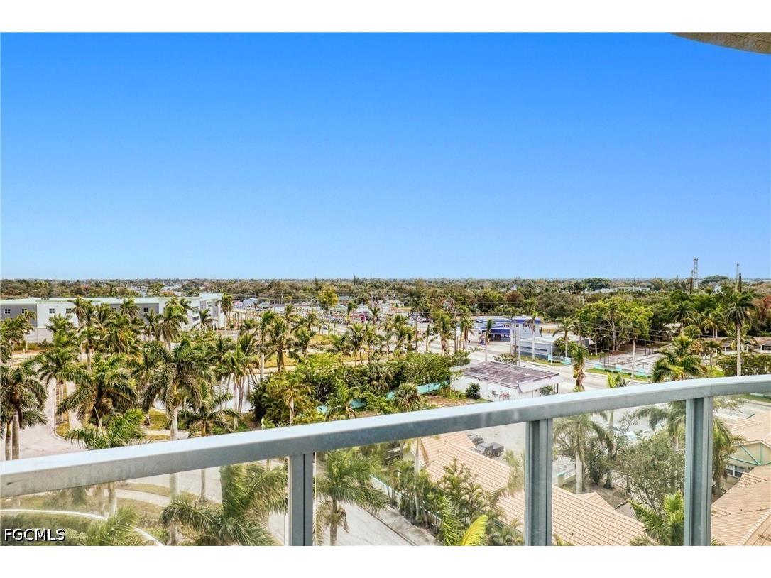 3000 Oasis Grand Boulevard #701 Fort Myers FL 33916 2026015620 image31