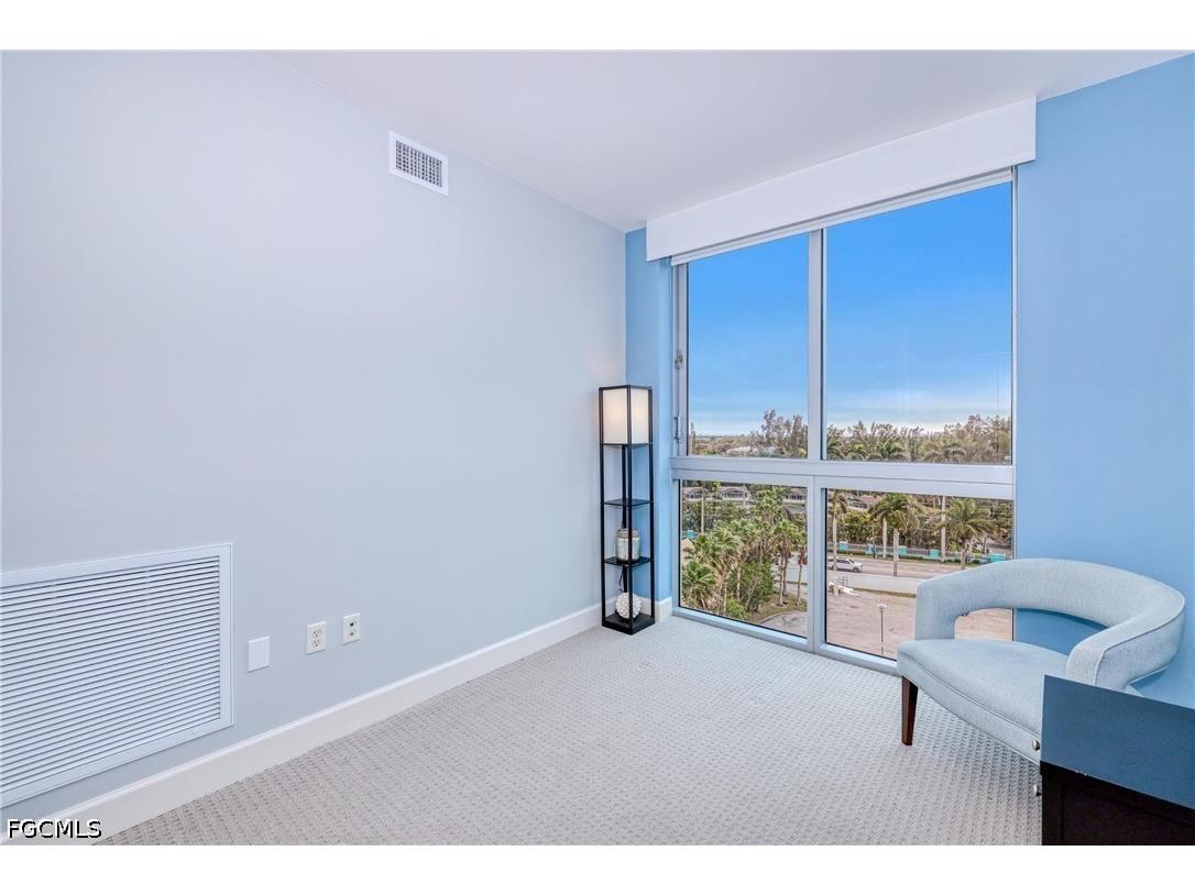 3000 Oasis Grand Boulevard #701 Fort Myers FL 33916 2026015620 image33
