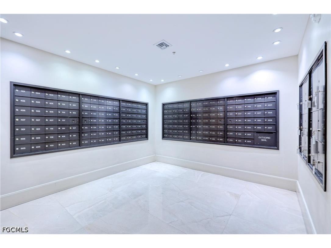 3000 Oasis Grand Boulevard #701 Fort Myers FL 33916 2026015620 image45