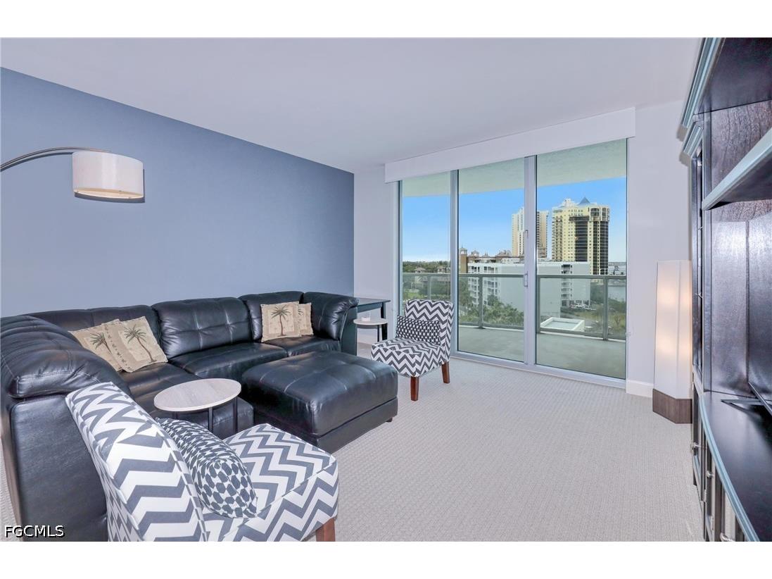 3000 Oasis Grand Boulevard #701 Fort Myers FL 33916 2026015620 image9