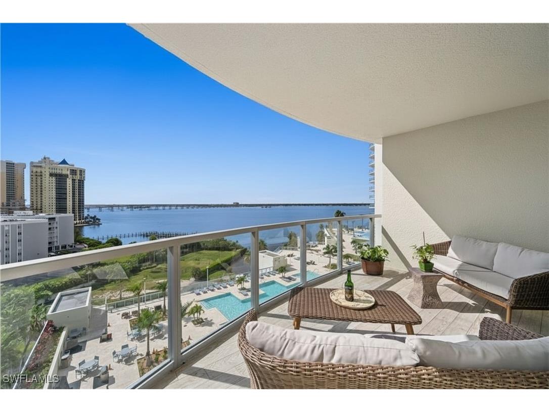 3000 Oasis Grand Boulevard #901 Fort Myers FL 33916 225076325 image1