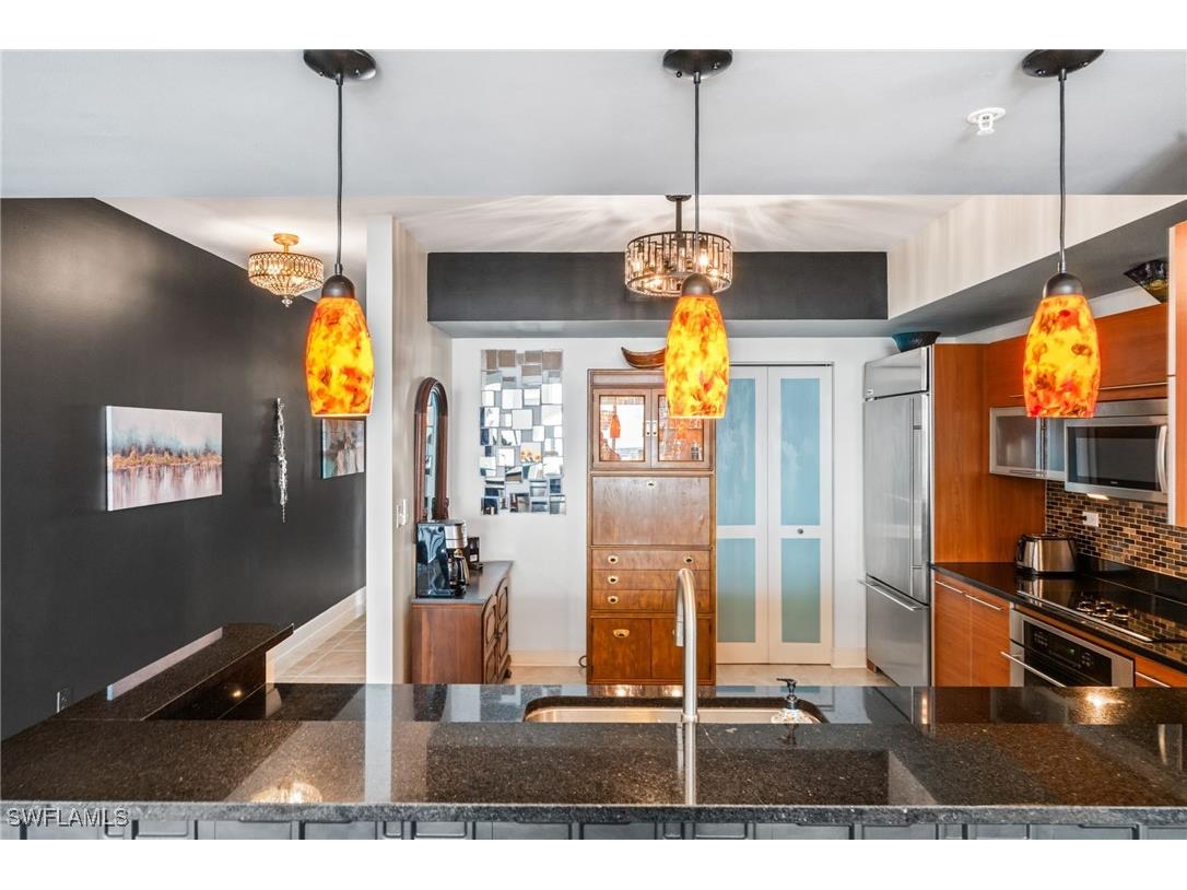 3000 Oasis Grand Boulevard #901 Fort Myers FL 33916 225076325 image12