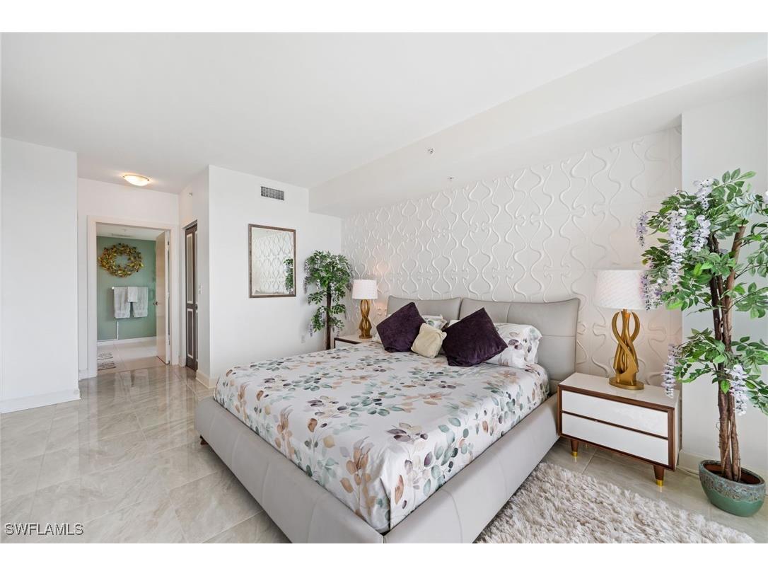 3000 Oasis Grand Boulevard #901 Fort Myers FL 33916 225076325 image28