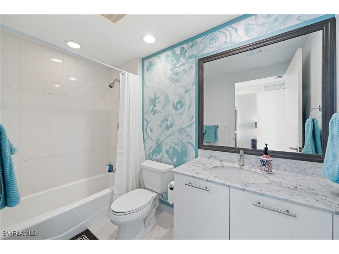 3000 Oasis Grand Boulevard #901 Fort Myers FL 33916 225076325 image35