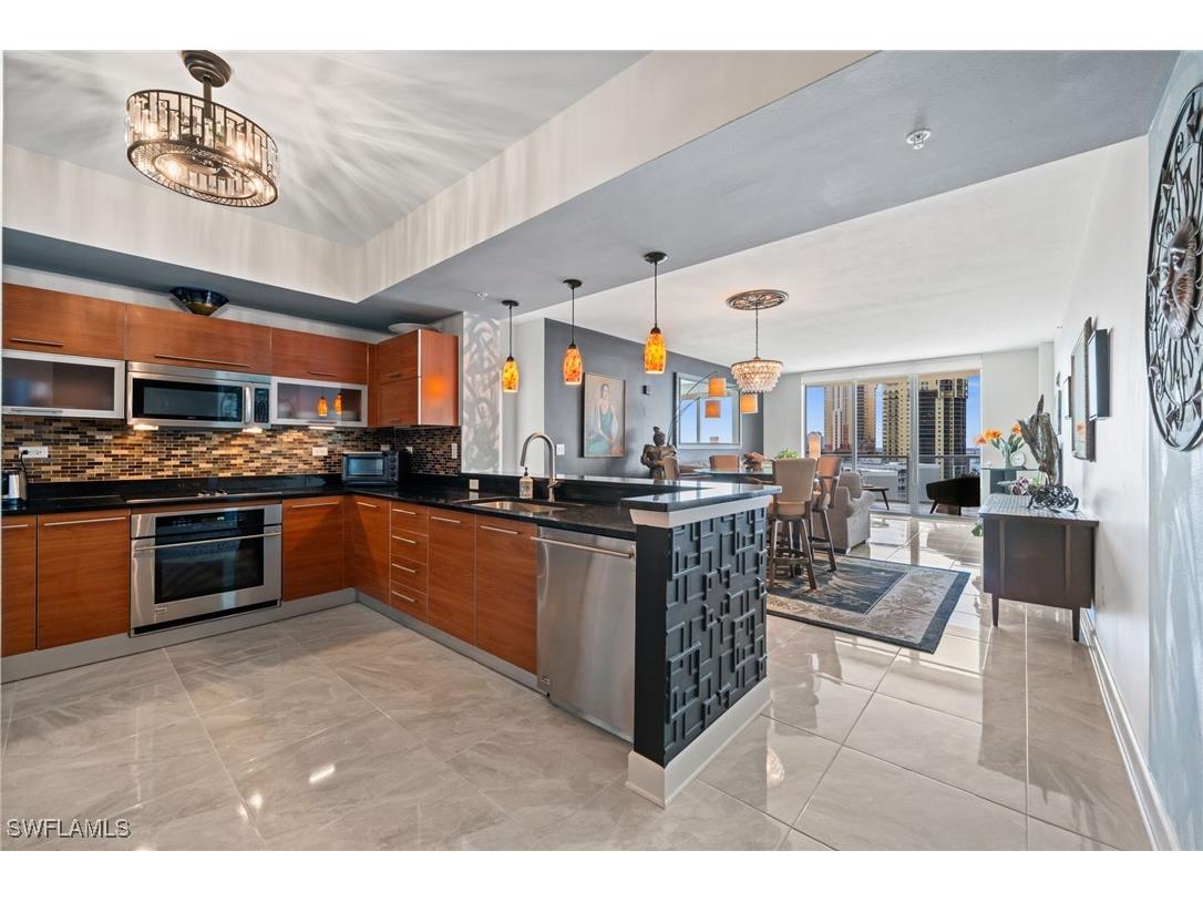 3000 Oasis Grand Boulevard #901 Fort Myers FL 33916 225076325 image6