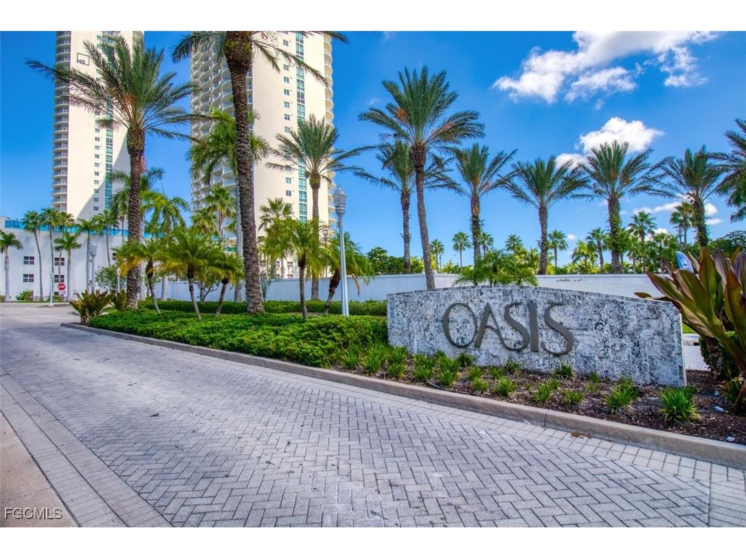 3000 Oasis Grand Boulevard Fort Myers FL 33916 2025001928 image2