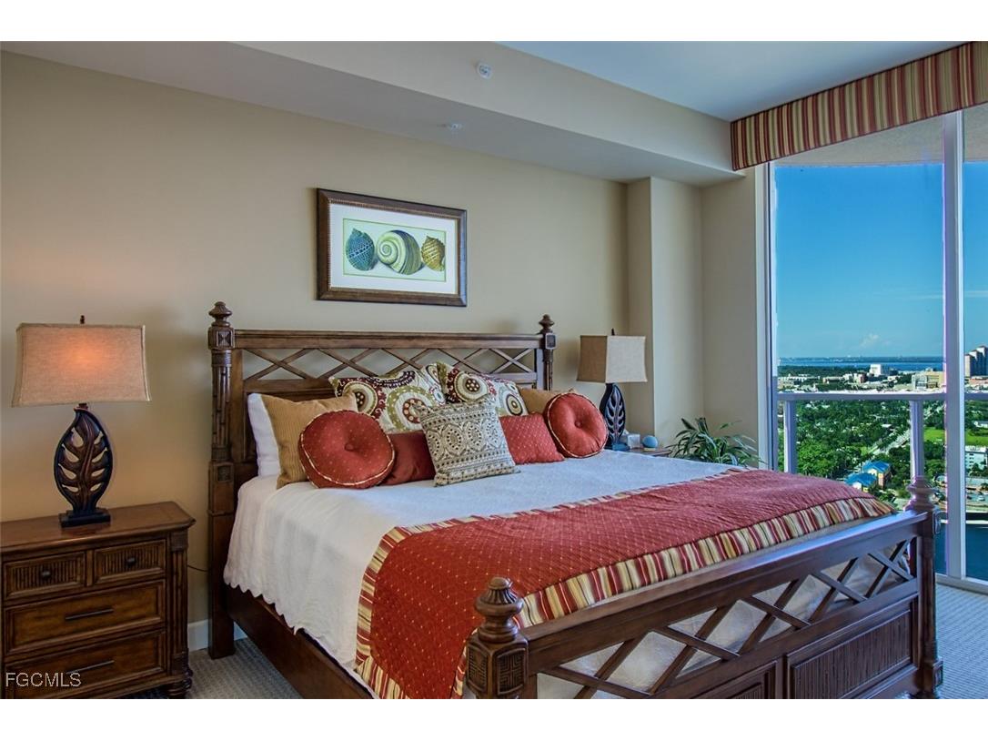 3000 Oasis Grand Boulevard Fort Myers FL 33916 2025001928 image20