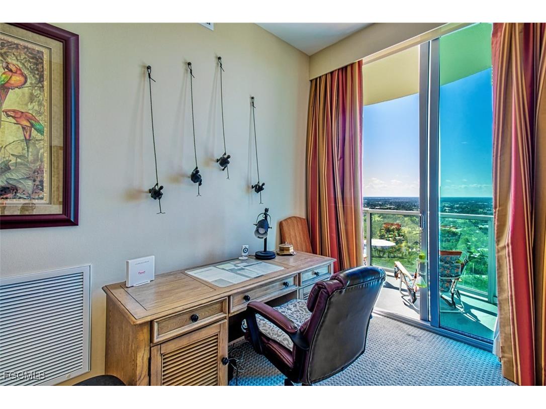 3000 Oasis Grand Boulevard Fort Myers FL 33916 2025001928 image30