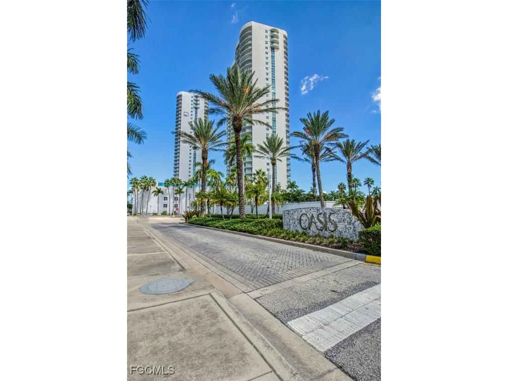 3000 Oasis Grand Boulevard Fort Myers FL 33916 2025001928 image42