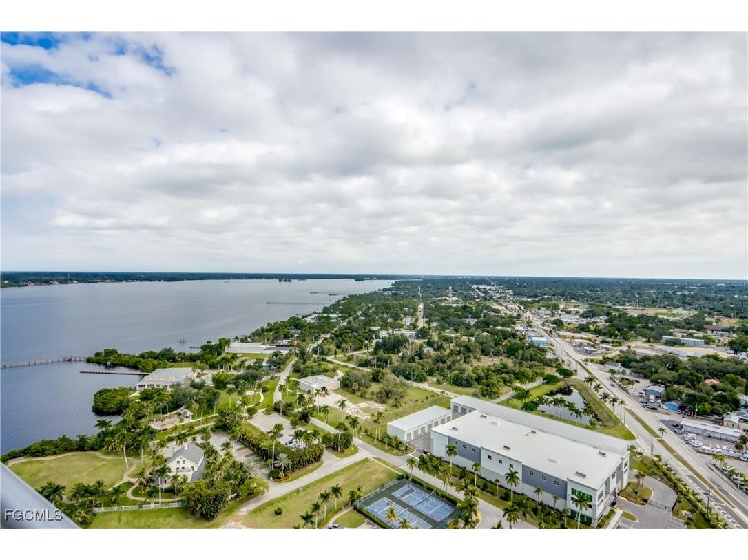 3000 Oasis Grand Boulevard #MPH3 Fort Myers FL 33916 2025016886 image12