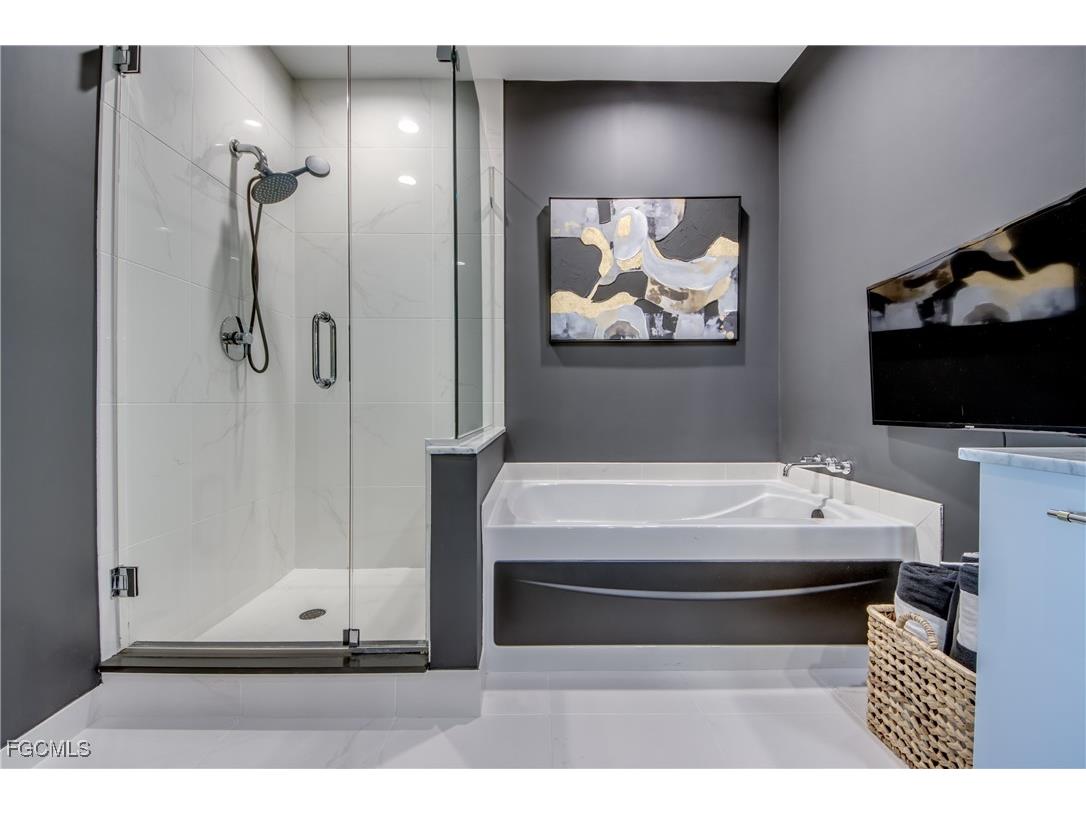 3000 Oasis Grand Boulevard #MPH3 Fort Myers FL 33916 2025016886 image22