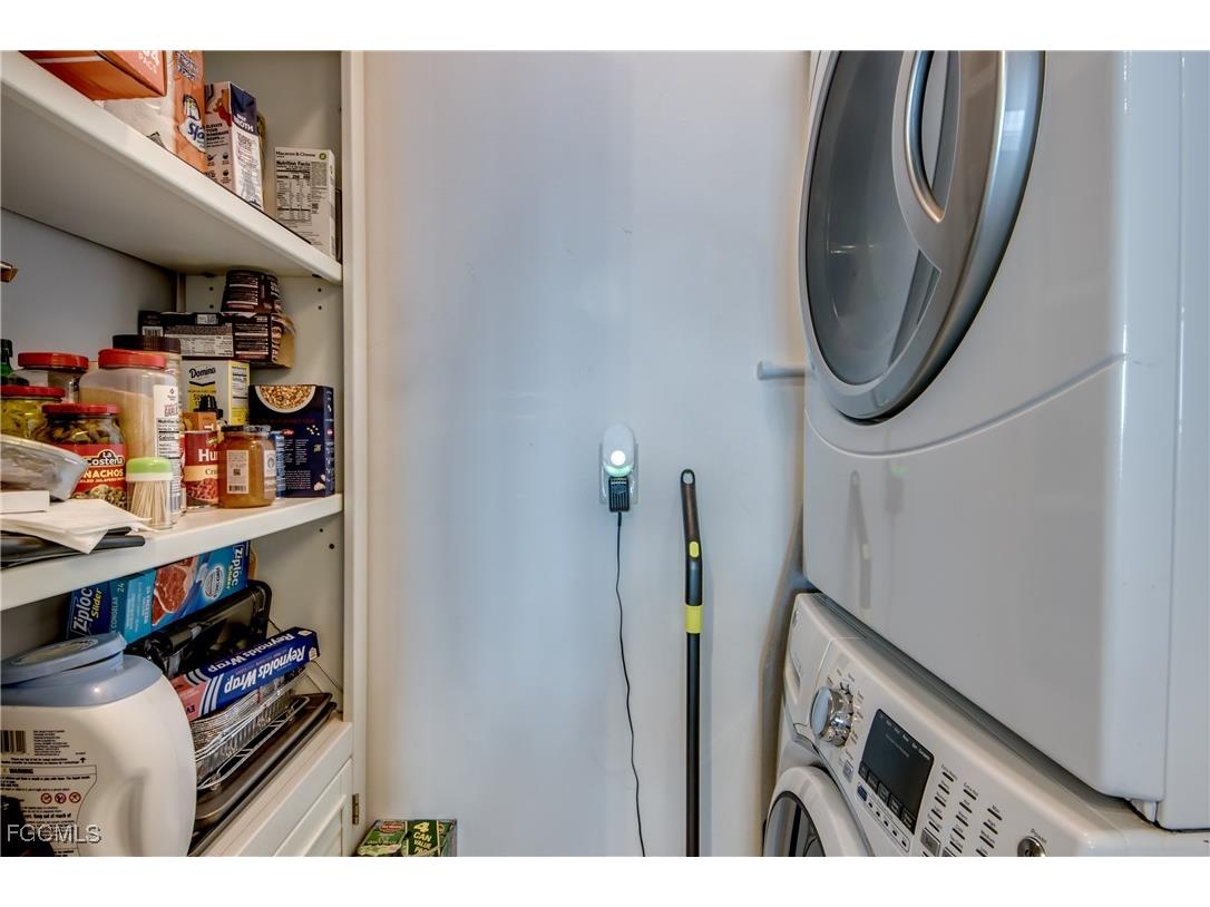 3000 Oasis Grand Boulevard #MPH3 Fort Myers FL 33916 2025016886 image25