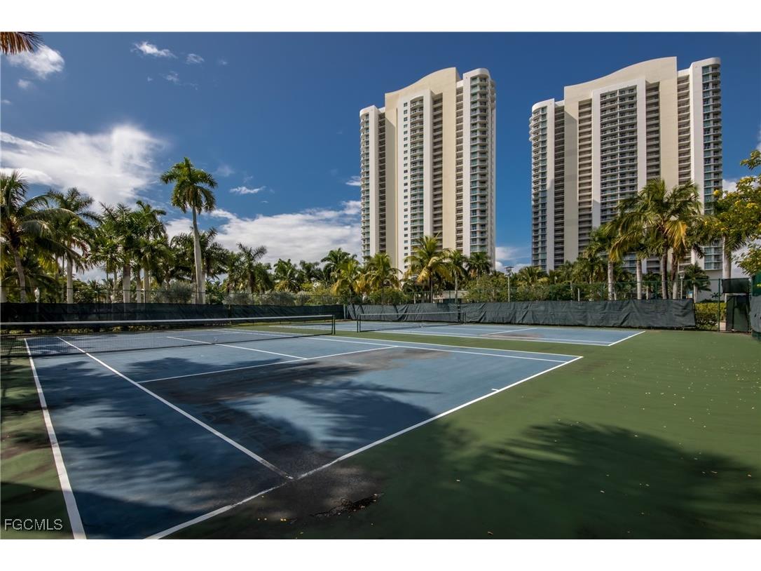 3000 Oasis Grand Boulevard #MPH3 Fort Myers FL 33916 2025016886 image5