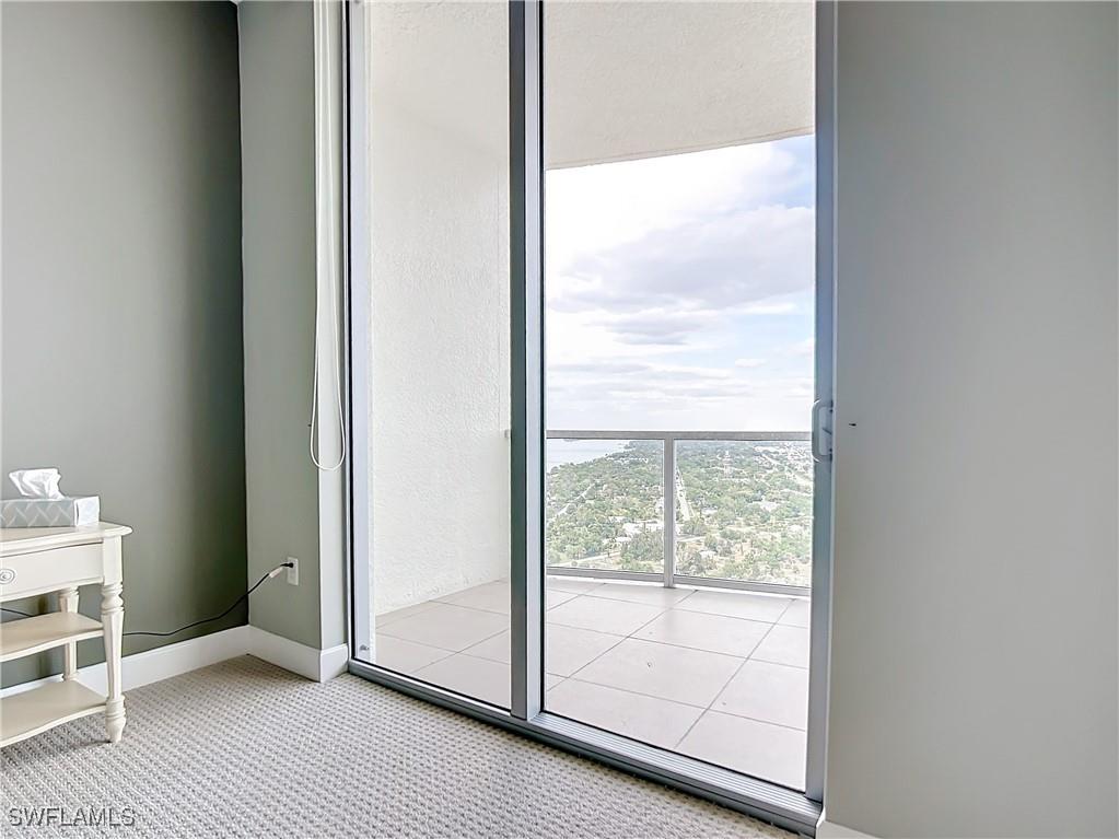 3000 Oasis Grand Boulevard Fort Myers FL 33916 225059227 image25