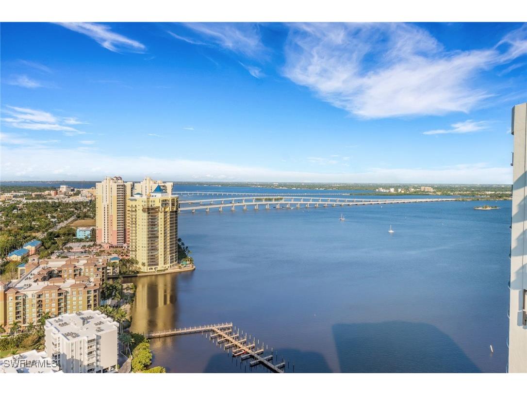 3000 Oasis Grand Boulevard #MPH6 Fort Myers FL 33916 226000857 image27