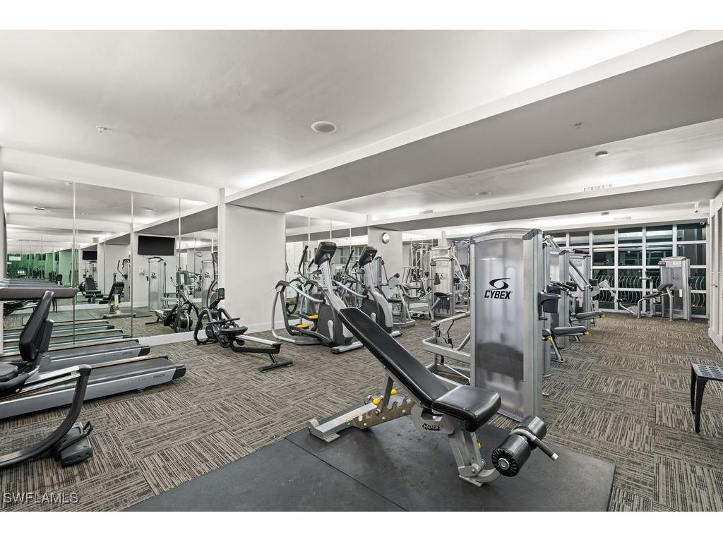 3000 Oasis Grand Boulevard #MPH6 Fort Myers FL 33916 226000857 image33