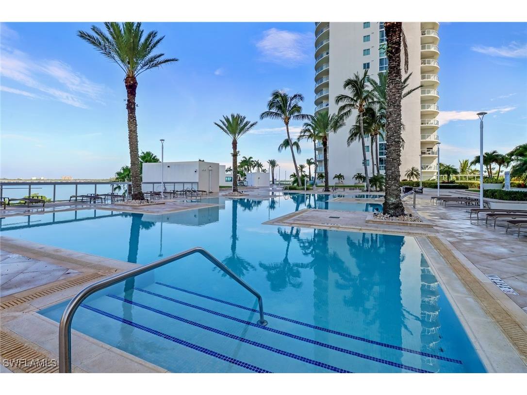 3000 Oasis Grand Boulevard #MPH6 Fort Myers FL 33916 226000857 image37