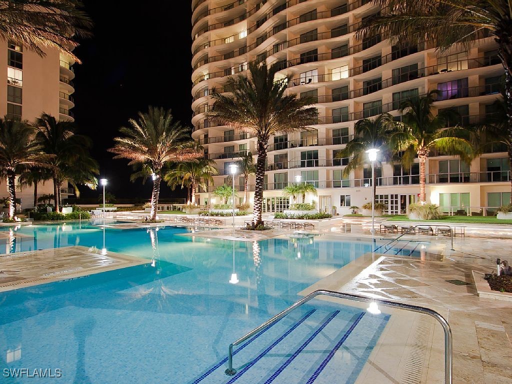 3000 Oasis Grand Boulevard #MPH6 Fort Myers FL 33916 226000857 image40