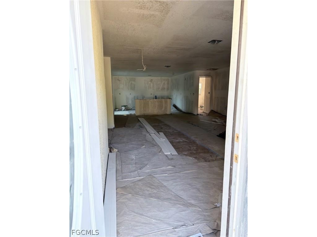3000 Poinciana Drive Naples FL 34105 2026006408 image2