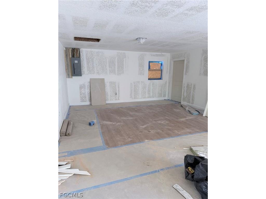 3000 Poinciana Drive Naples FL 34105 2026006408 image3