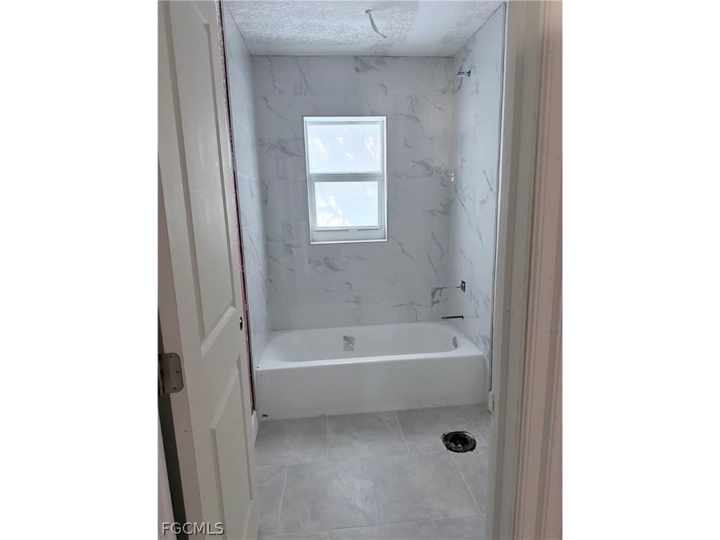 3000 Poinciana Drive Naples FL 34105 2026006408 image8