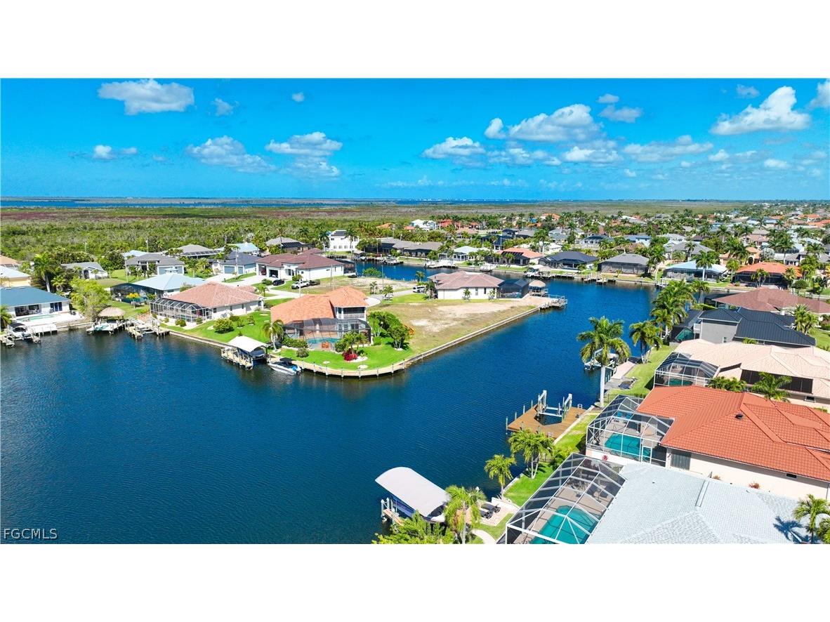 3000 SW 40th Lane Cape Coral FL 33914 2026011038 image1