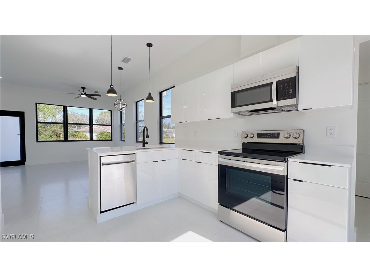 3000 Tena Avenue S Lehigh Acres FL 33976 226002464 image9