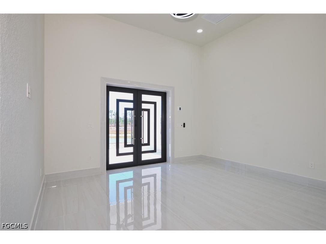 30000 Bermont Road Punta Gorda FL 33982 2026014610 image5