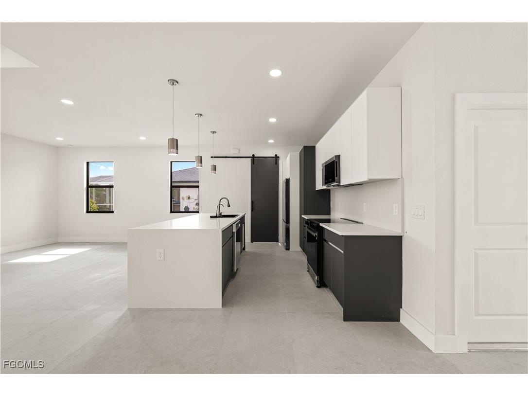 3001 25th Street W Lehigh Acres FL 33971 2025012010 image11