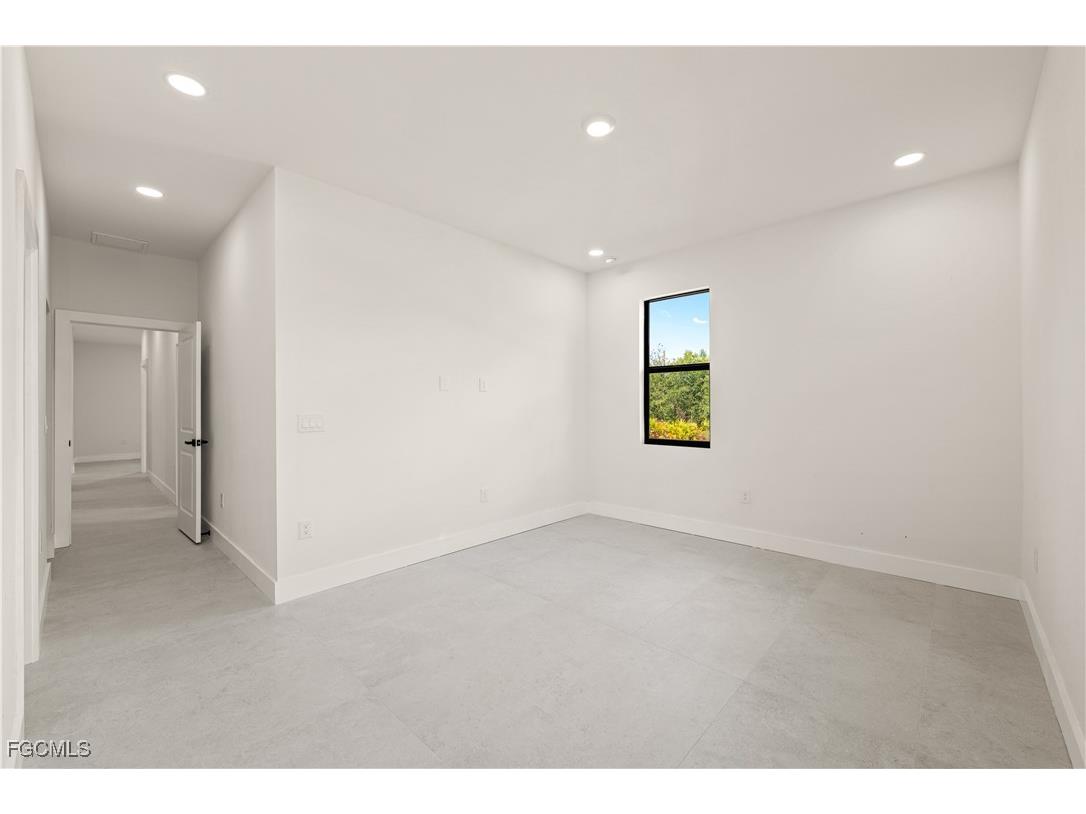 3001 25th Street W Lehigh Acres FL 33971 2025012010 image26