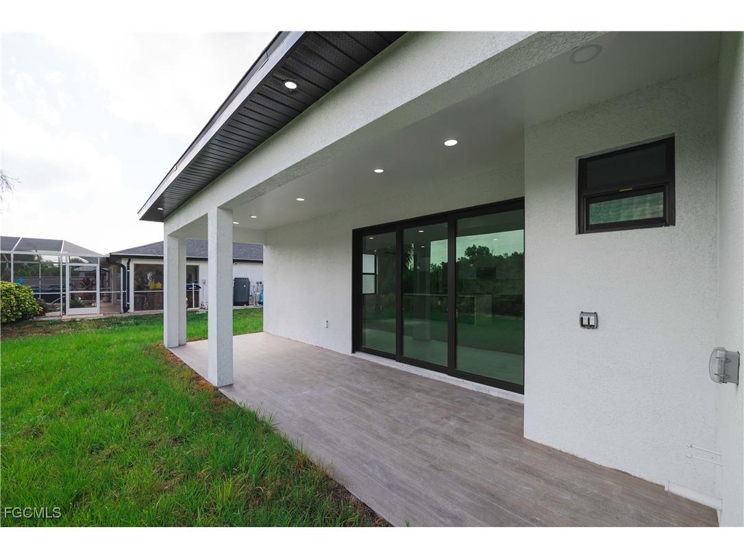 3001 25th Street W Lehigh Acres FL 33971 2025012010 image32