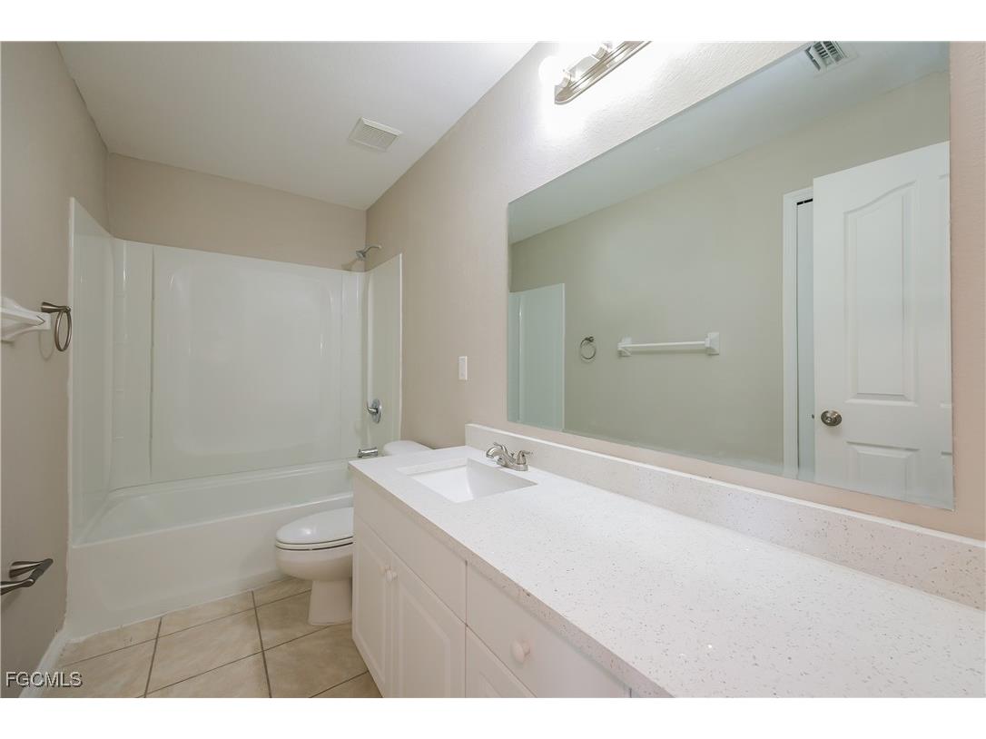 3001 38th Street W Lehigh Acres FL 33971 2025009930 image13