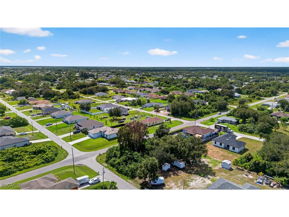 3001 42nd Street SW Lehigh Acres FL 33976 2025007004 image20