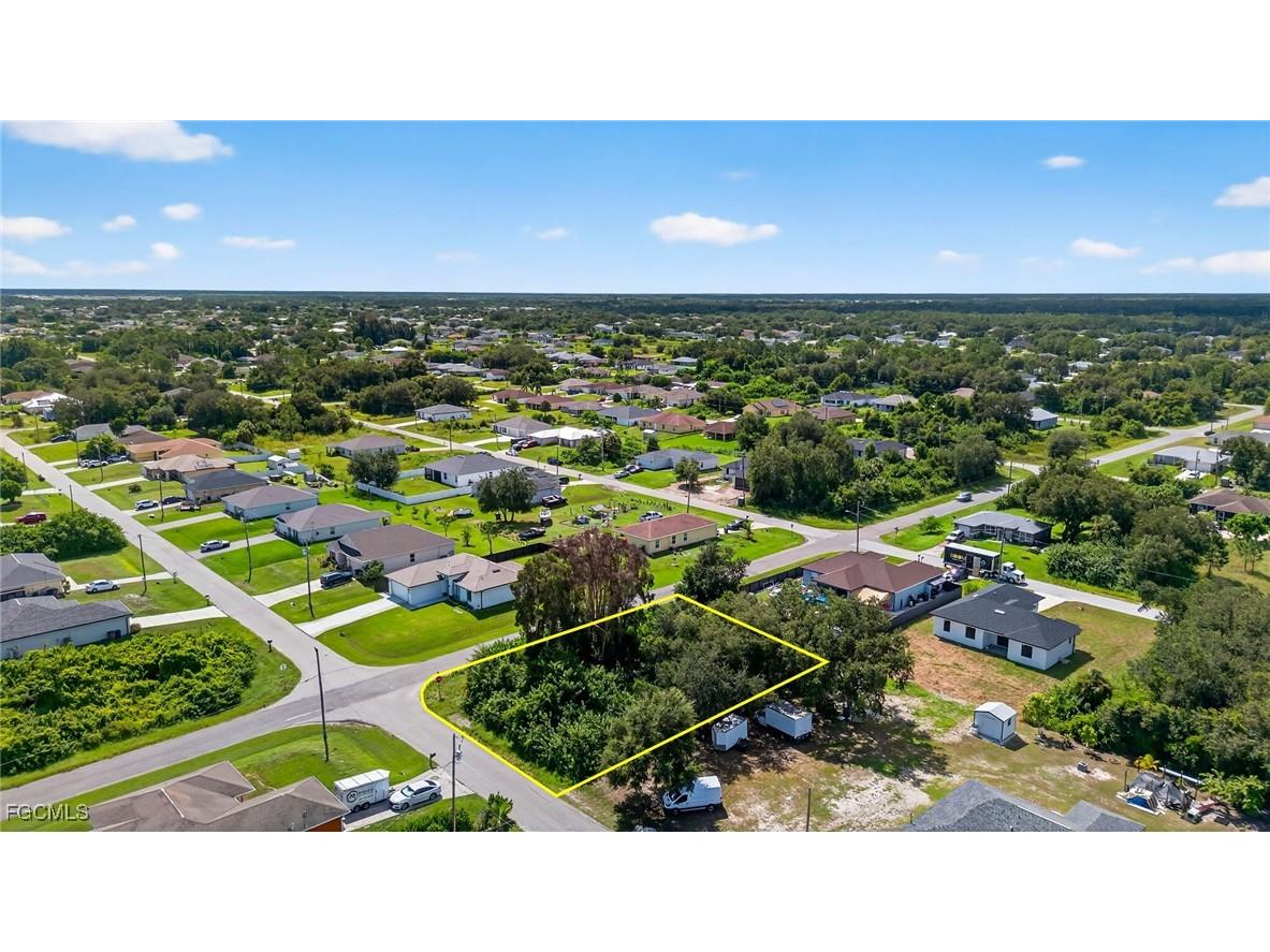 3001 42nd Street SW Lehigh Acres FL 33976 2025007004 image21