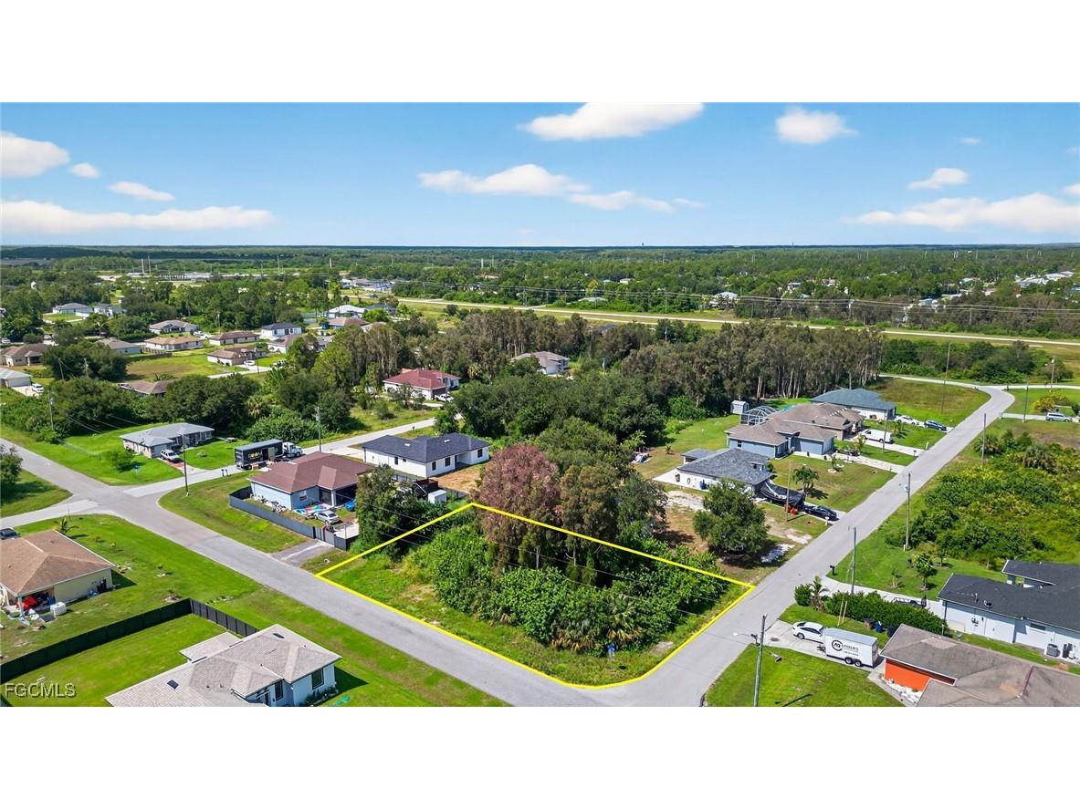 3001 42nd Street SW Lehigh Acres FL 33976 2025007004 image7