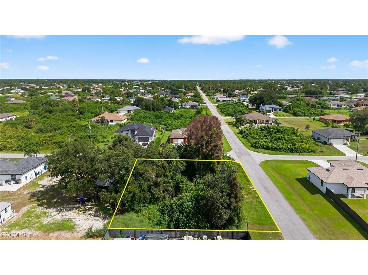 3001 42nd Street SW Lehigh Acres FL 33976 2025007004 image9