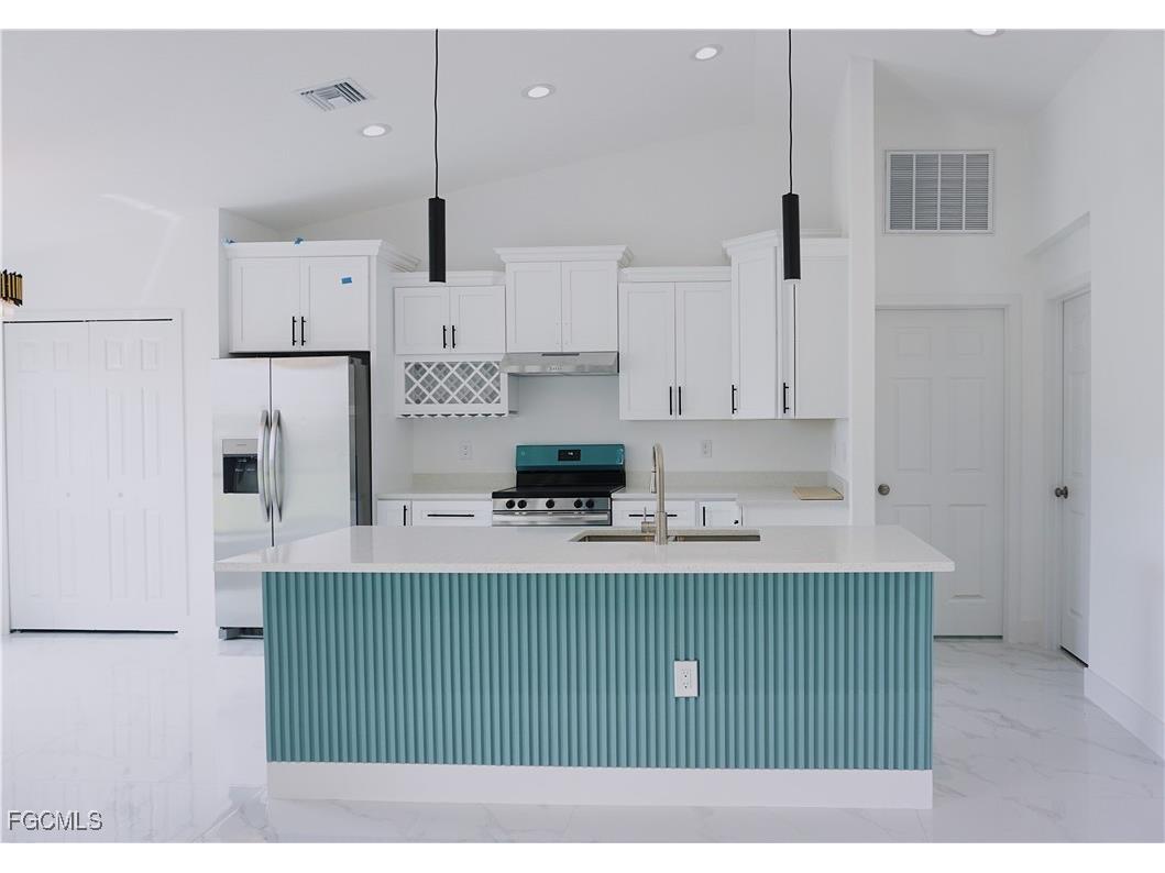 3001 7th Street SW Lehigh Acres FL 33976 2025010344 image7